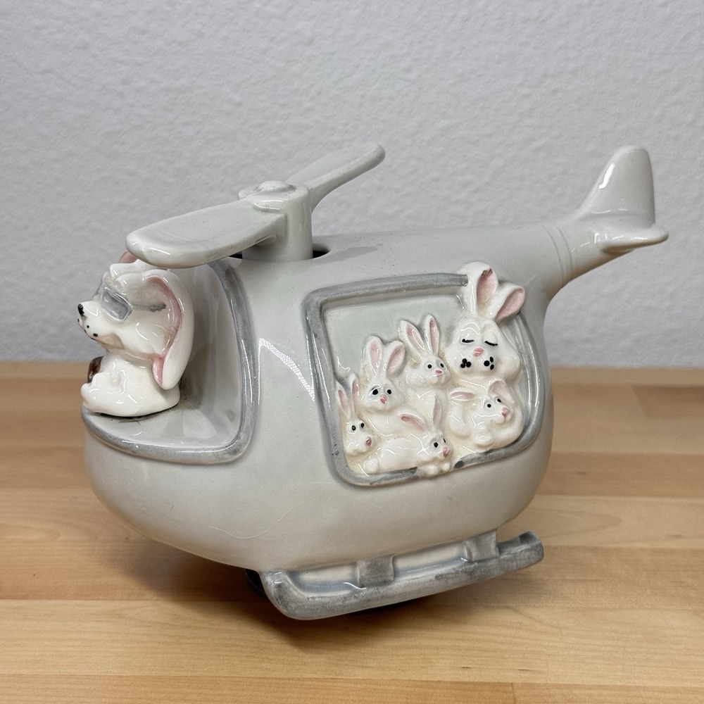 Rare‎ Quon-quon Bunny Airplane "we've Only Just Begun" Music Figurine Works!